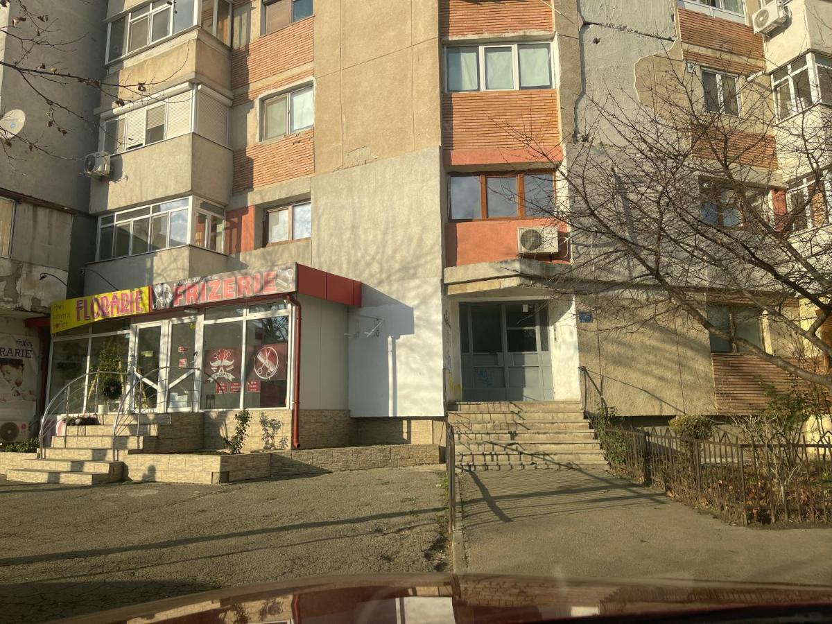 Eden Luxury Apartman Brăila Kültér fotó